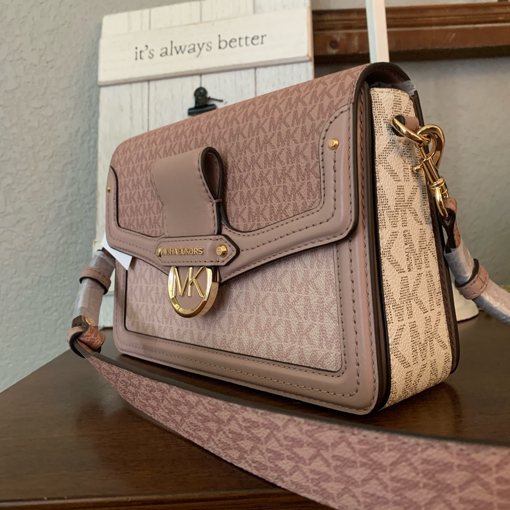 New Mk 💕 Jessie shoulder bag very unique - Picture 4 of 10